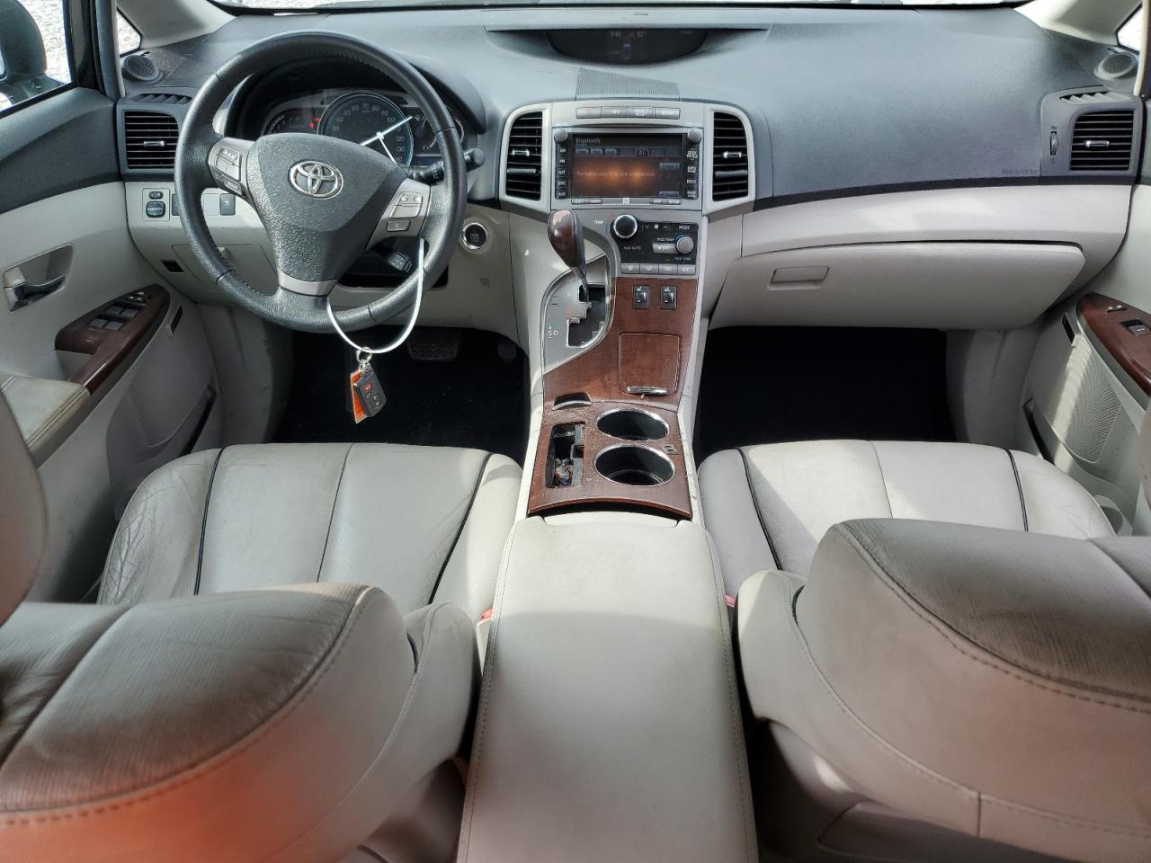 4T3BK3BB8CU070302 2012 Toyota Venza Le