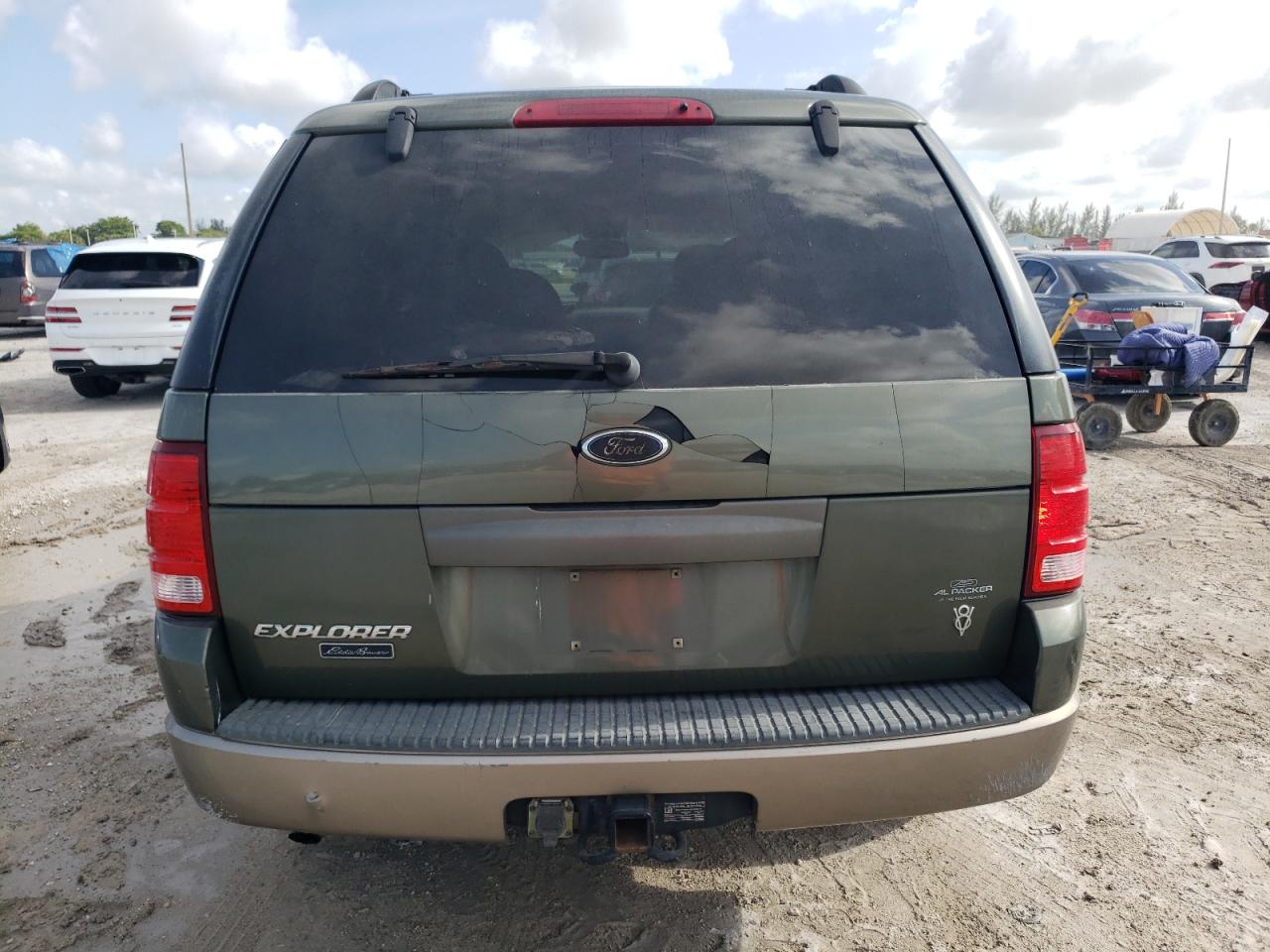 1FMZU64W14ZB25468 2004 Ford Explorer Eddie Bauer