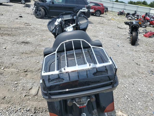 2015 HARLEY-DAVIDSON FLTRUSE CV 1HD1TAN12FB963092