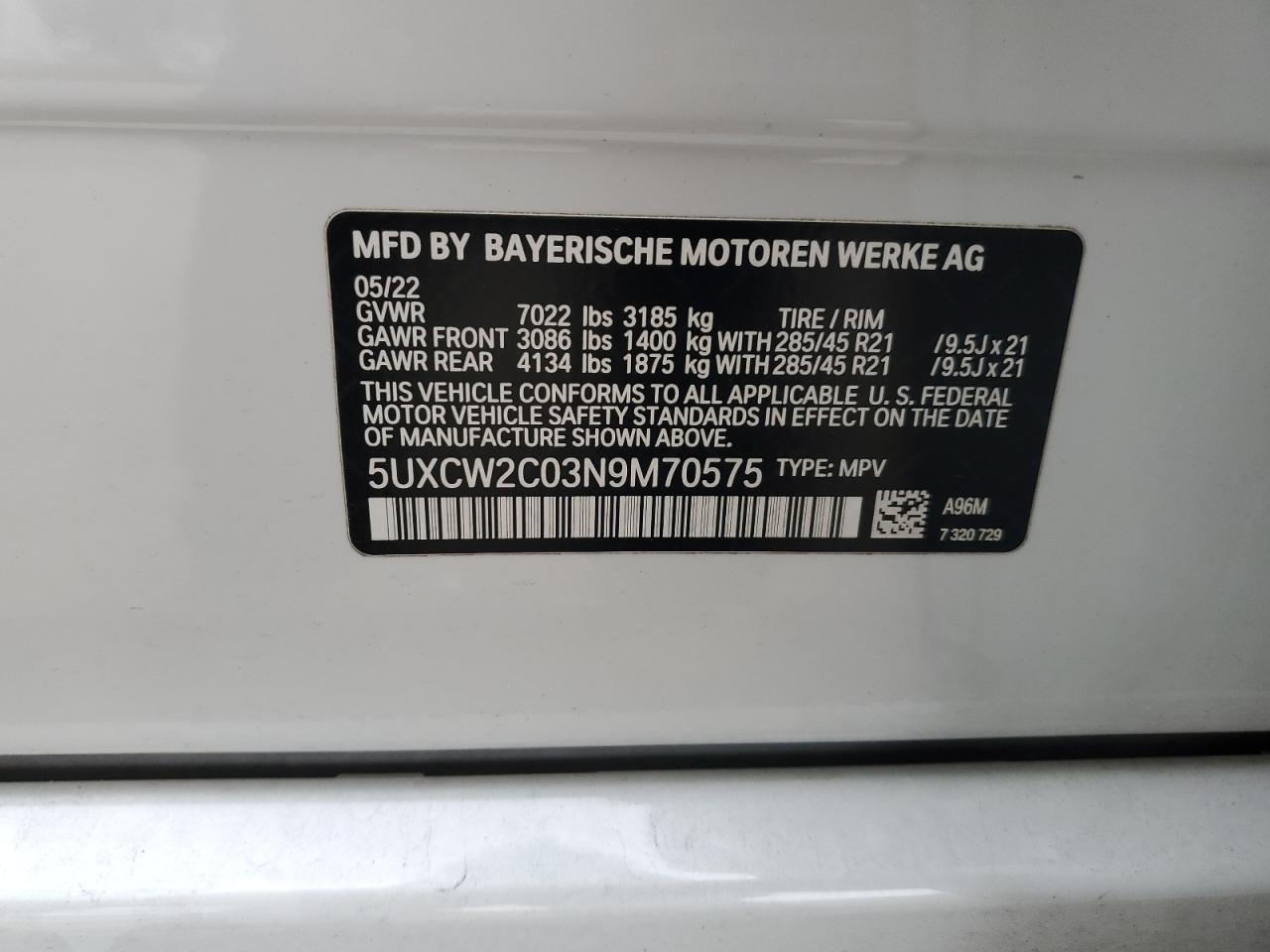 5UXCW2C03N9M70575 2022 BMW X7 xDrive40I