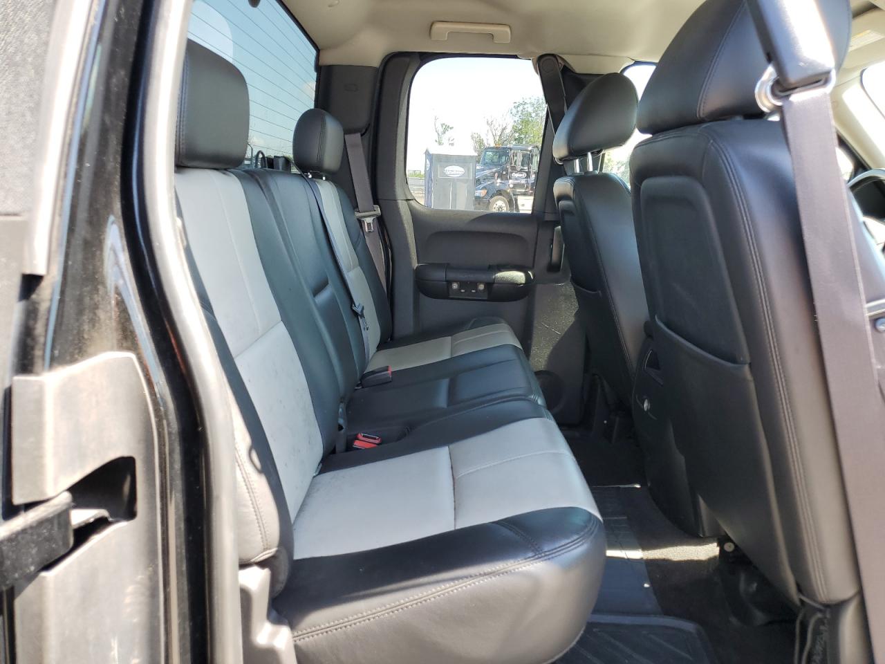 1GTR2WE39BZ319368 2011 GMC Sierra K1500 Slt