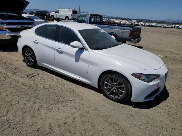 ZARFAMANXL7635933 Alfa Romeo Giulia  4