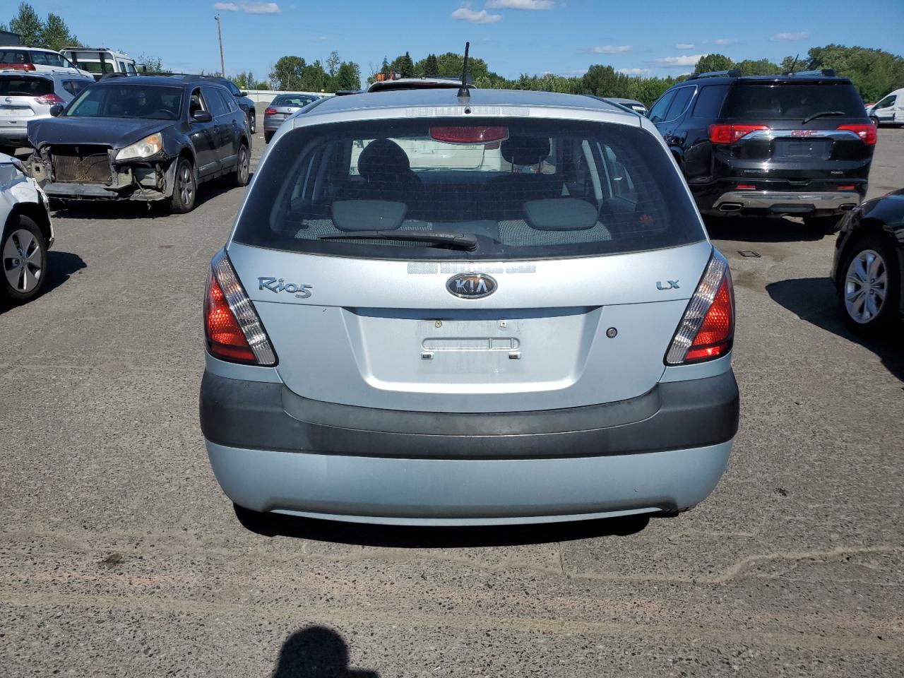 KNADE163586322634 2008 Kia Rio 5 Sx