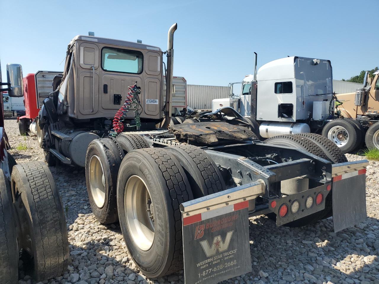 Lot #2786800625 2022 WESTERN STAR/AUTO CAR CONVENTION