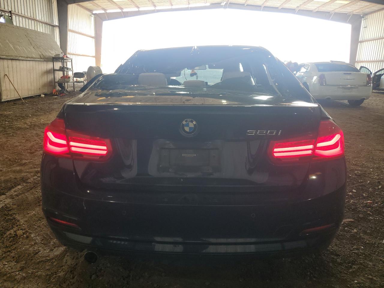 WBA8A9C56HK620389 2017 BMW 320 I