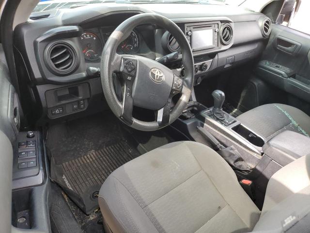 VIN 5TFAX5GN4JX117877 2018 Toyota Tacoma, Double Cab no.8