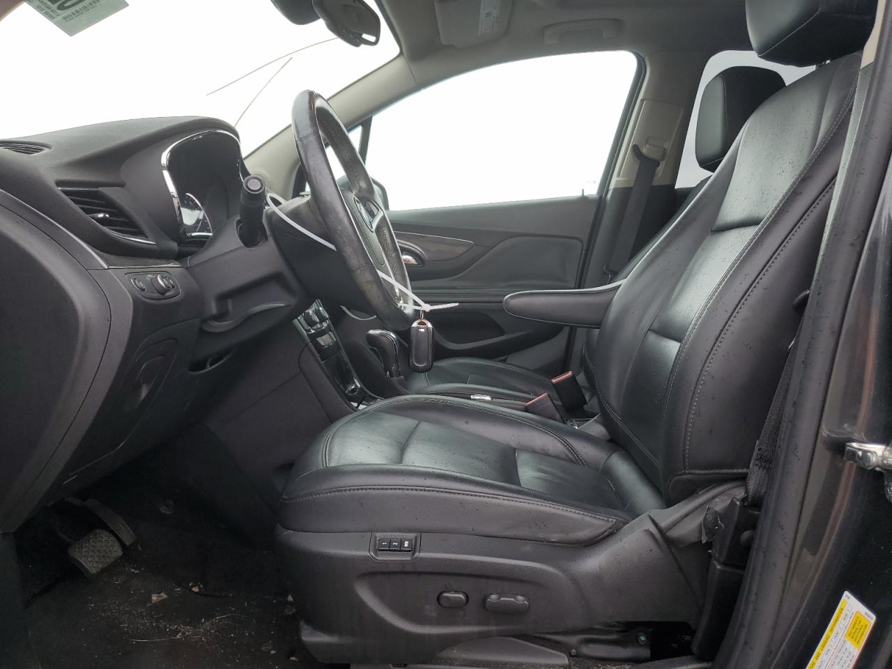 KL4CJCSB4JB529235 2018 Buick Encore Essence