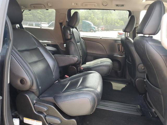 2018 TOYOTA SIENNA SE 5TDXZ3DC9JS943013