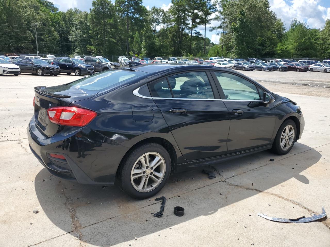 Lot #3030439457 2017 CHEVROLET CRUZE LT