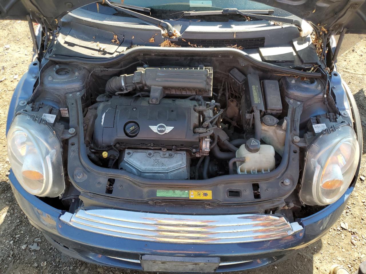 WMWSU3C58BTX97425 2011 Mini Cooper