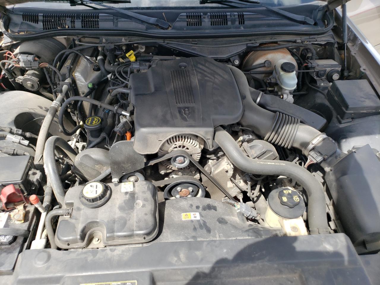 2FAFP74W94X177415 2004 Ford Crown Victoria Lx