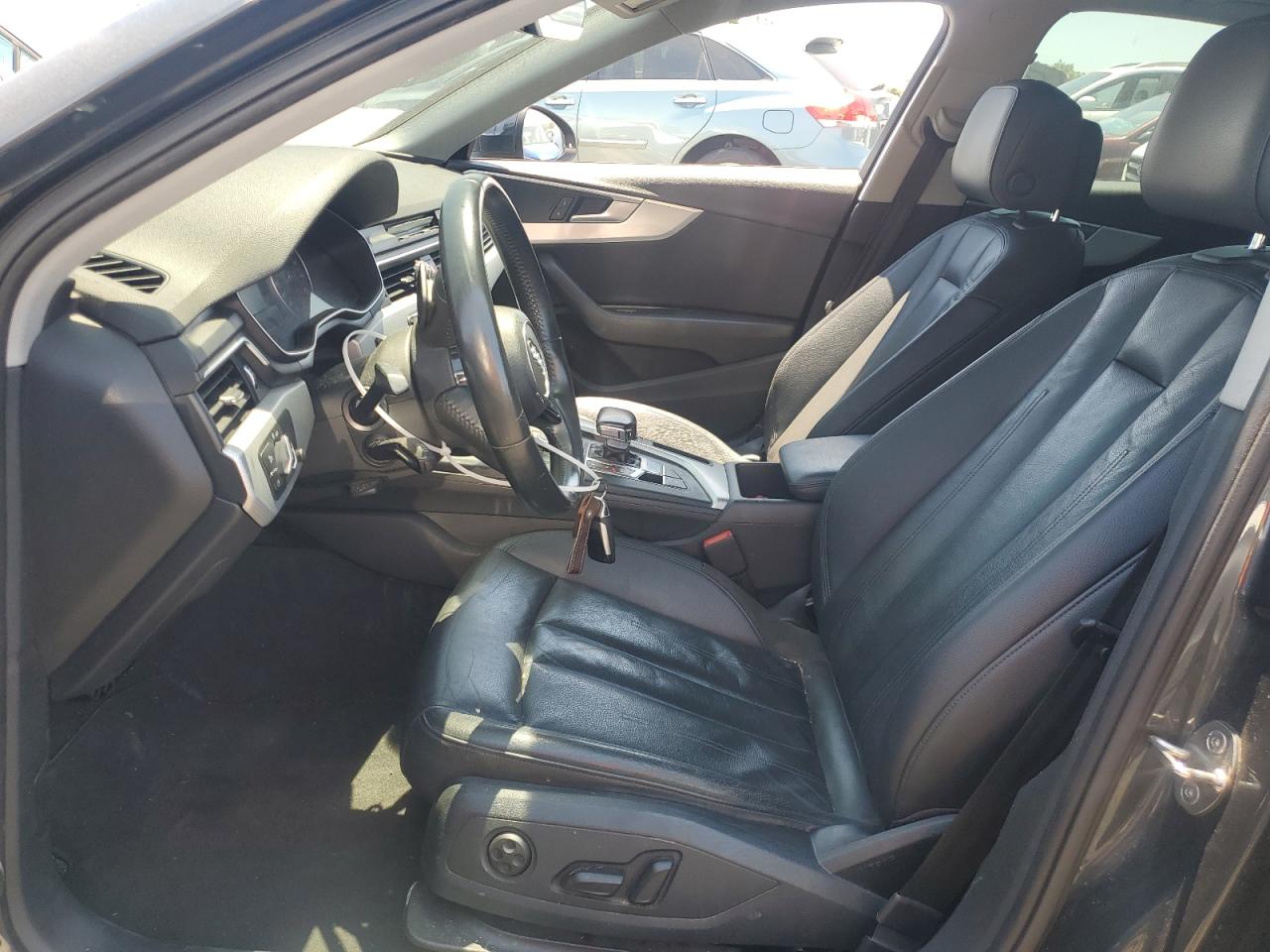 WAUGNAF45HN039193 2017 Audi A4 Premium