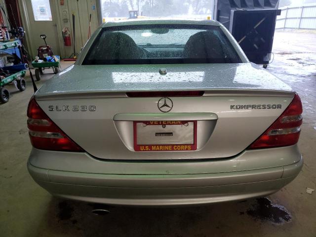 2004 Mercedes-Benz Slk 230 Kompressor VIN: WDBKK49FX4F295823 Lot: 61460464