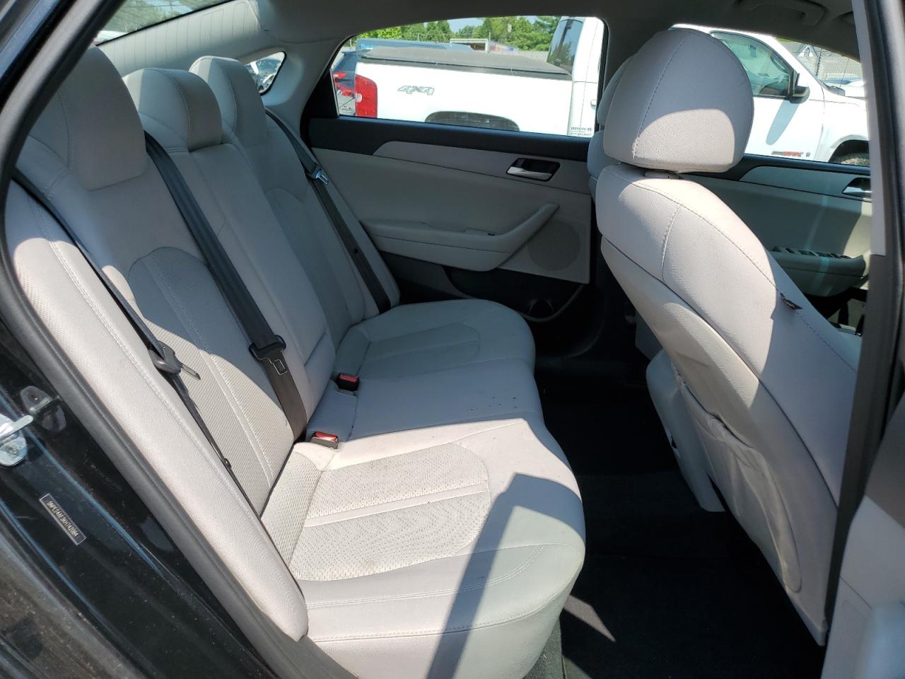 5NPE24AF3KH742084 2019 Hyundai Sonata Se