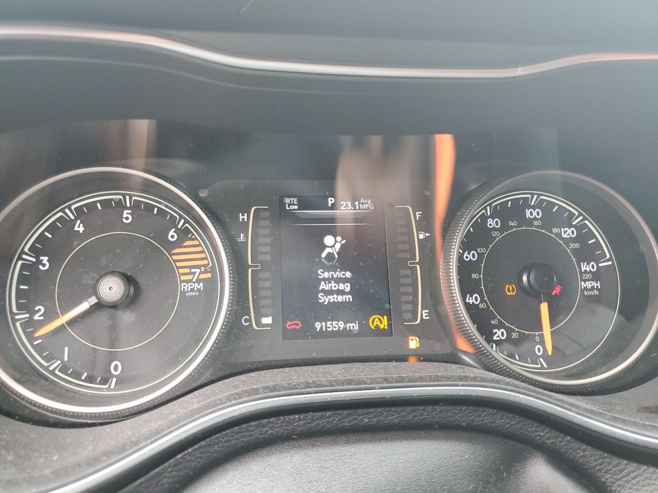 1C4PJLLB4KD416719 2019 Jeep Cherokee Latitude Plus