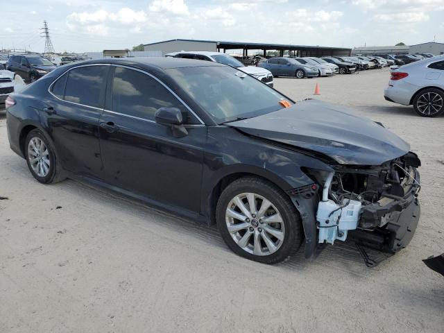 VIN 4T1B11HKXJU668976 2018 Toyota Camry, L no.4