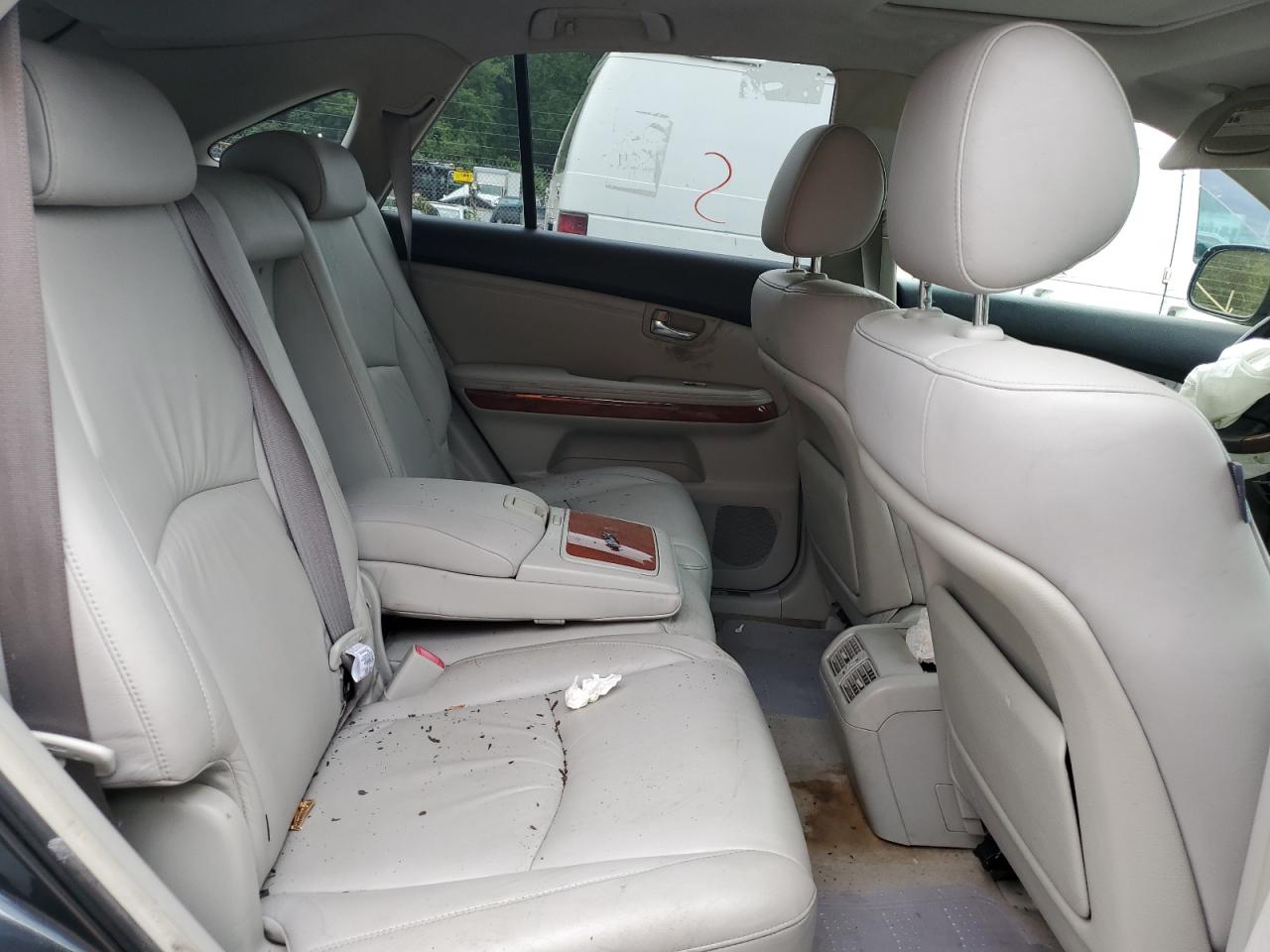 JTJHA31UX40043024 2004 Lexus Rx 330