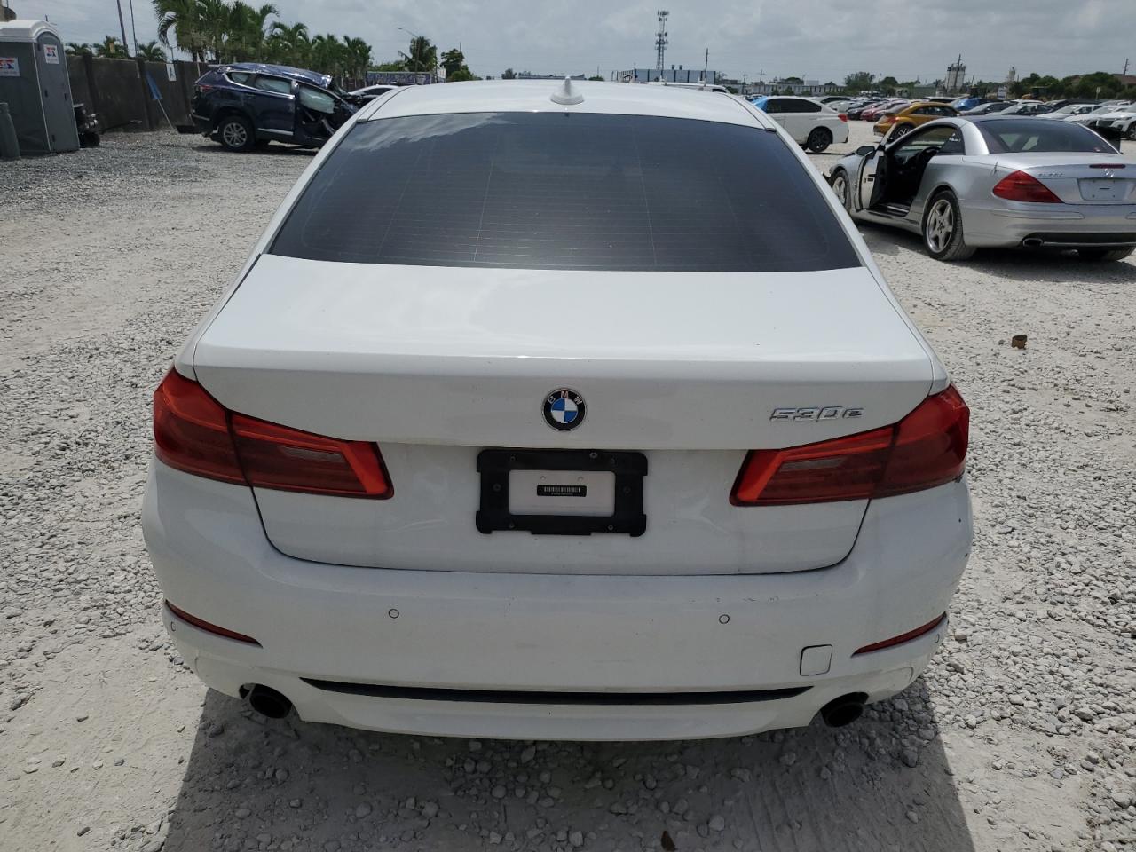 WBAJA9C56KB392807 2019 BMW 530E