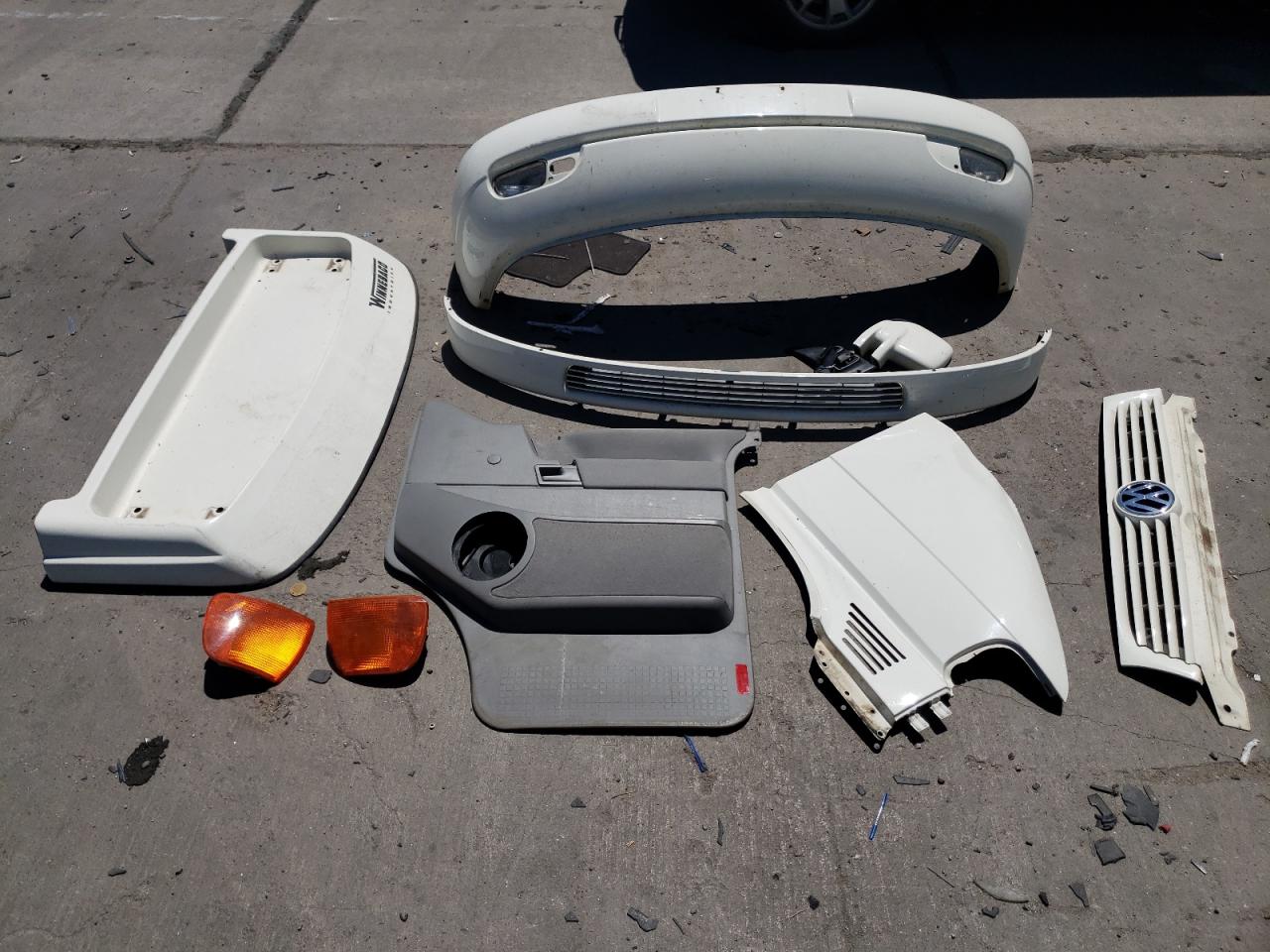 WV2EB47081H109727 2001 Volkswagen Eurovan Camper