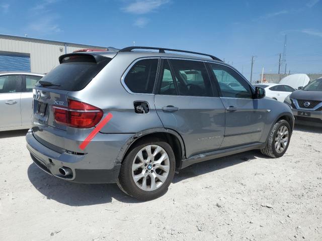 VIN 5UXZV4C58D0B08705 2013 BMW X5, Xdrive35I no.3