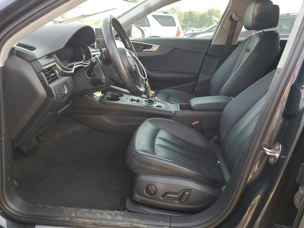 WAUENAF40HN048441 2017 Audi A4 Premium Plus