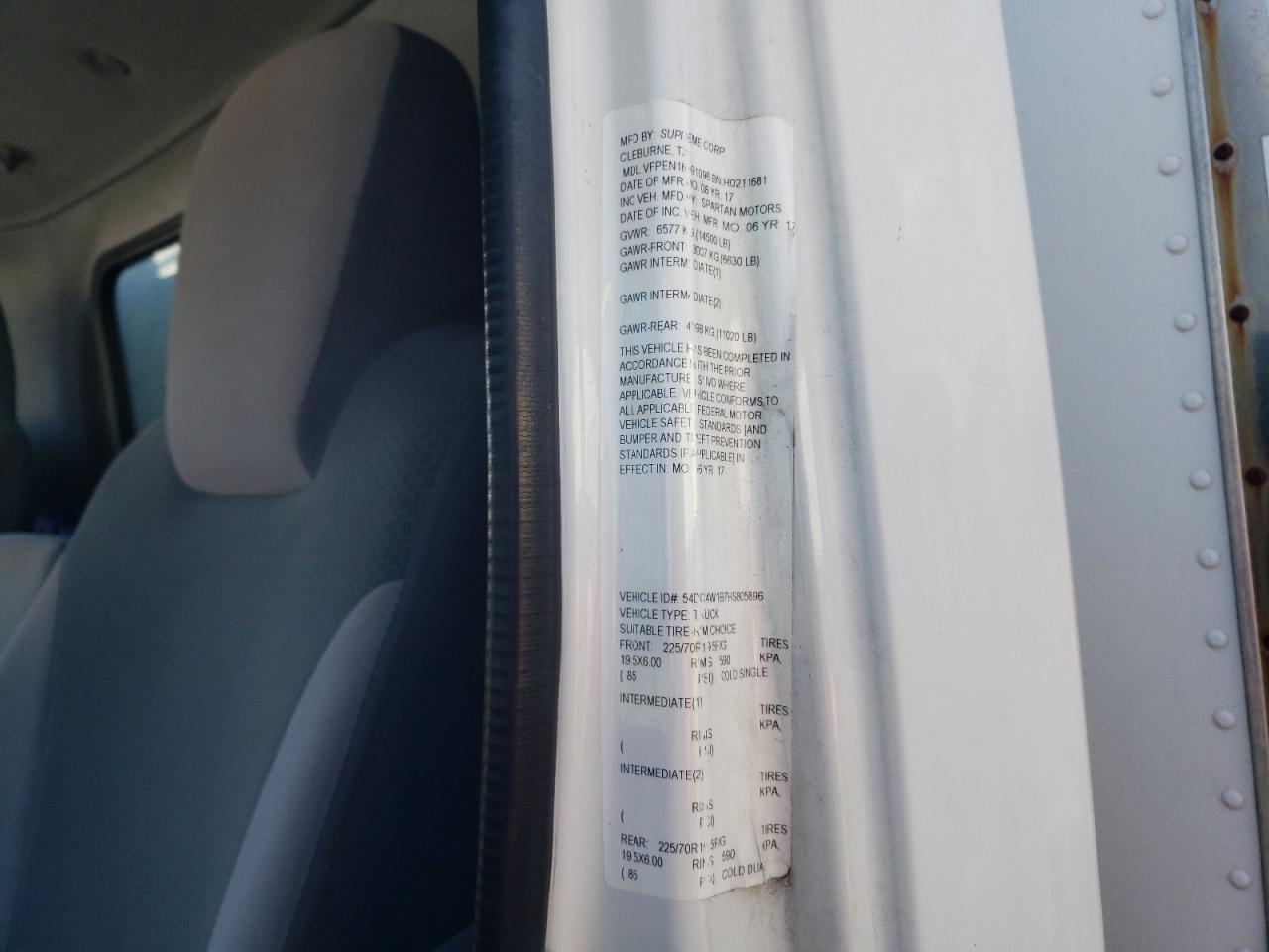 54DC4W1B7HS805896 2017 Isuzu Npr Hd