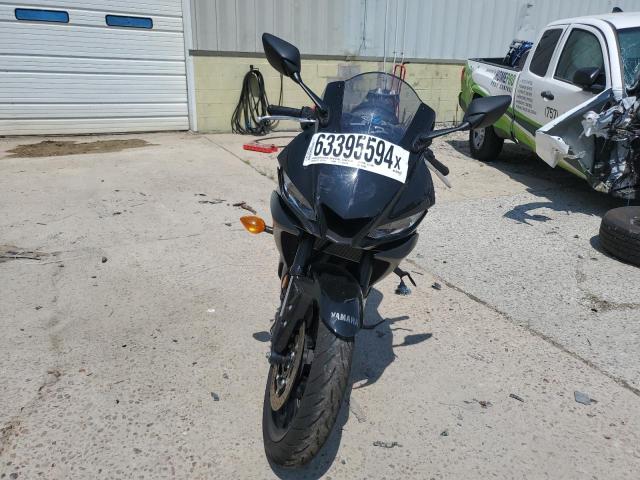 2023 YAMAHA YZFR3 A MH3RH18Y7PK012386