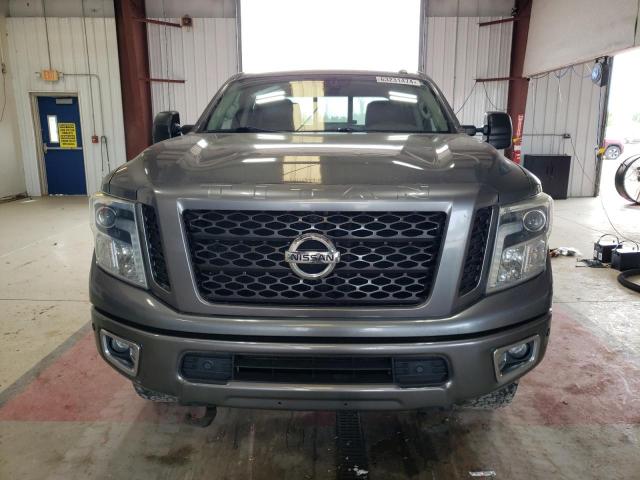 VIN 1N6BA1F46GN501801 2016 Nissan Titan, SL no.5