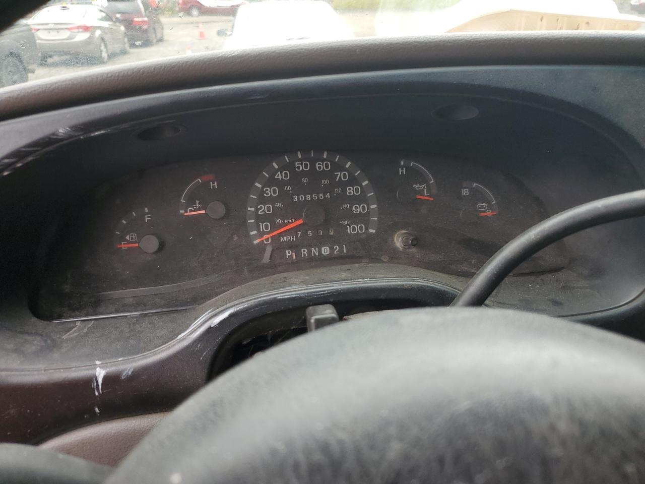 1FTNE24L92HB15725 2002 Ford Econoline E250 Van