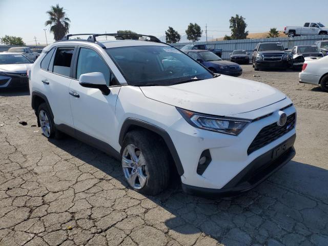 2020 Toyota Rav4 Xle VIN: 2T3W1RFV2LW080626 Lot: 62746554