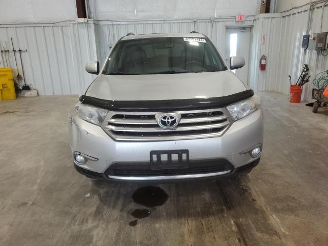 2013 Toyota Highlander Base VIN: 5TDBK3EH8DS177840 Lot: 62291174