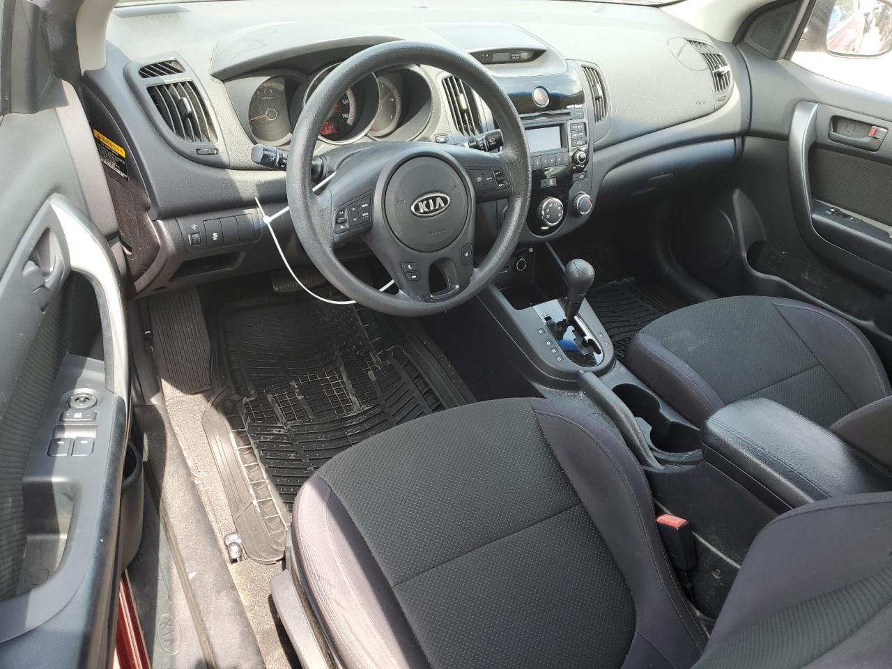 KNAFU6A28A5167547 2010 Kia Forte Ex