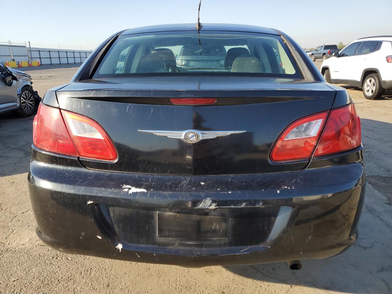 1C3CC5FB7AN137617 2010 Chrysler Sebring Limited