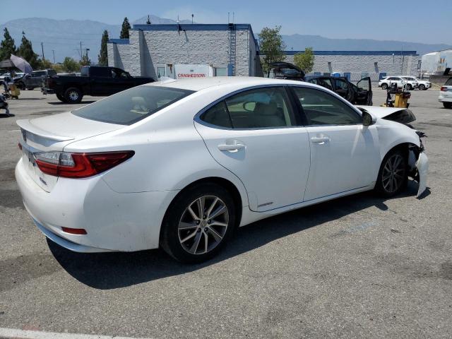 VIN JTHBW1GG9J2189817 2018 LEXUS ES300 no.3