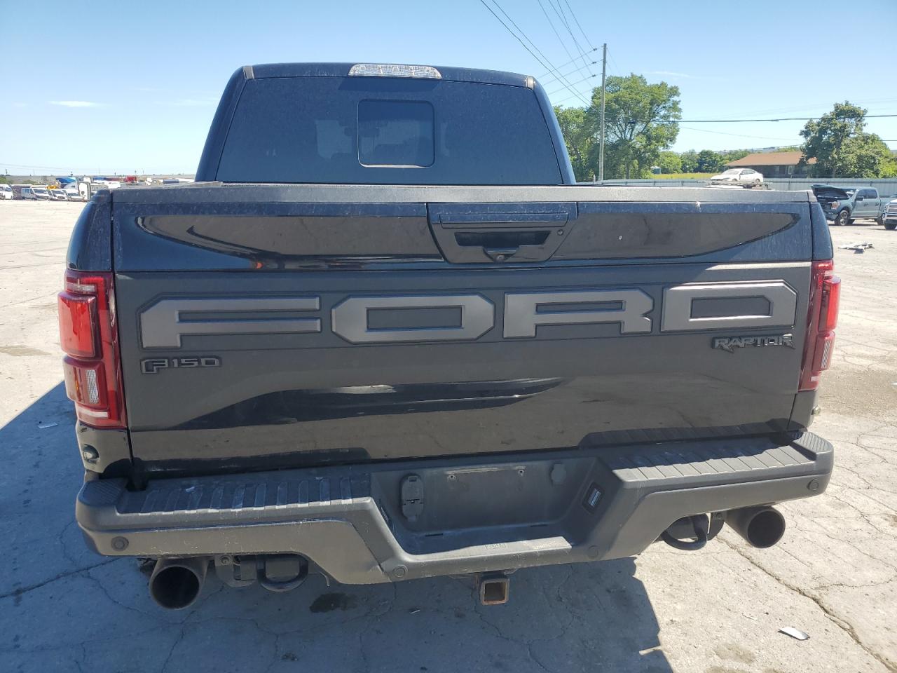 1FTFW1RG4KFB68075 2019 Ford F150 Raptor