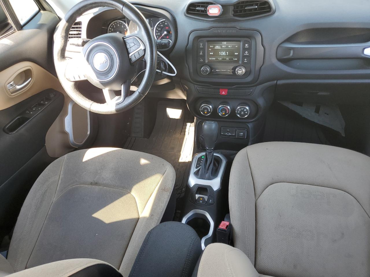 ZACCJABT6FPC10113 2015 Jeep Renegade Latitude