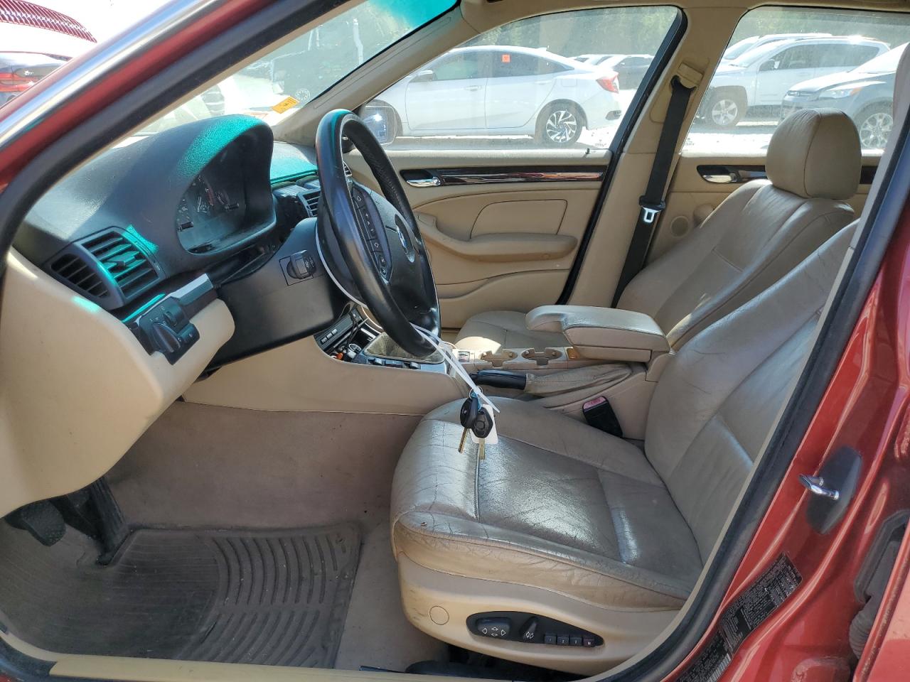 WBAAW33451EN80804 2001 BMW 325 It