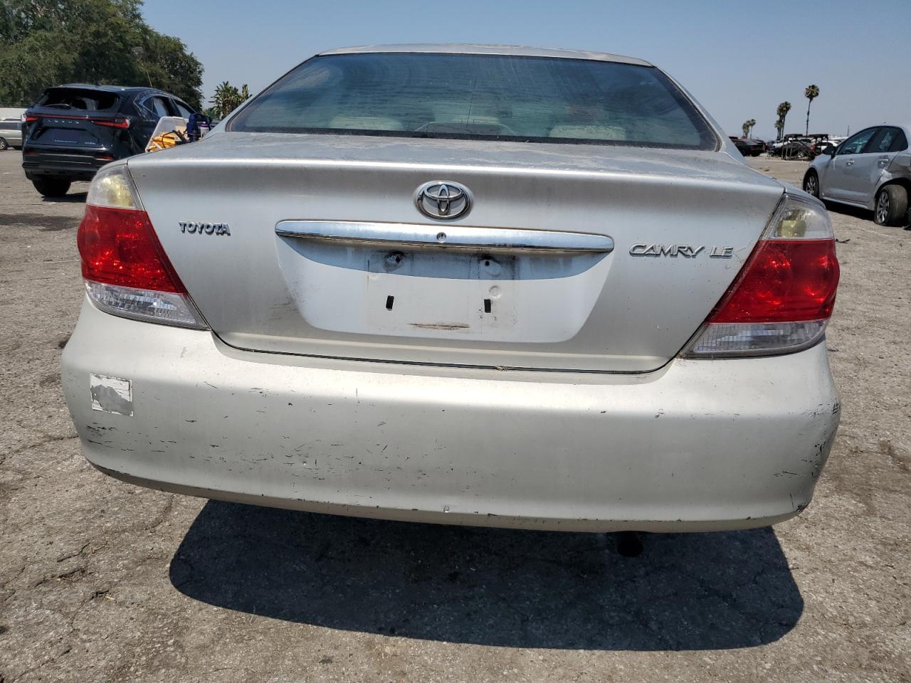 4T1BE32K35U514656 2005 Toyota Camry Le