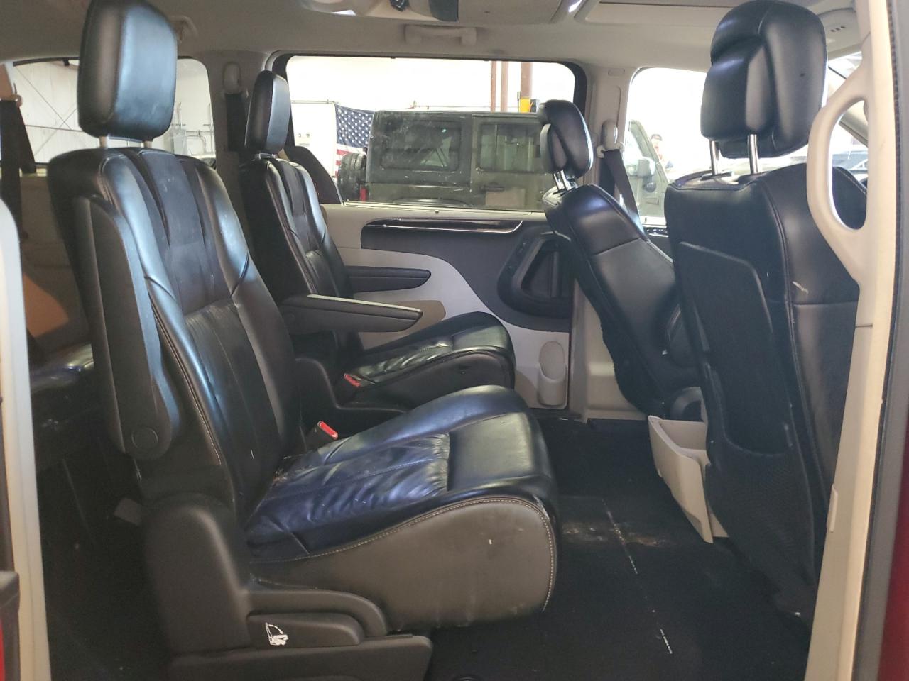 2C4RC1GG3ER184483 2014 Chrysler Town & Country Limited