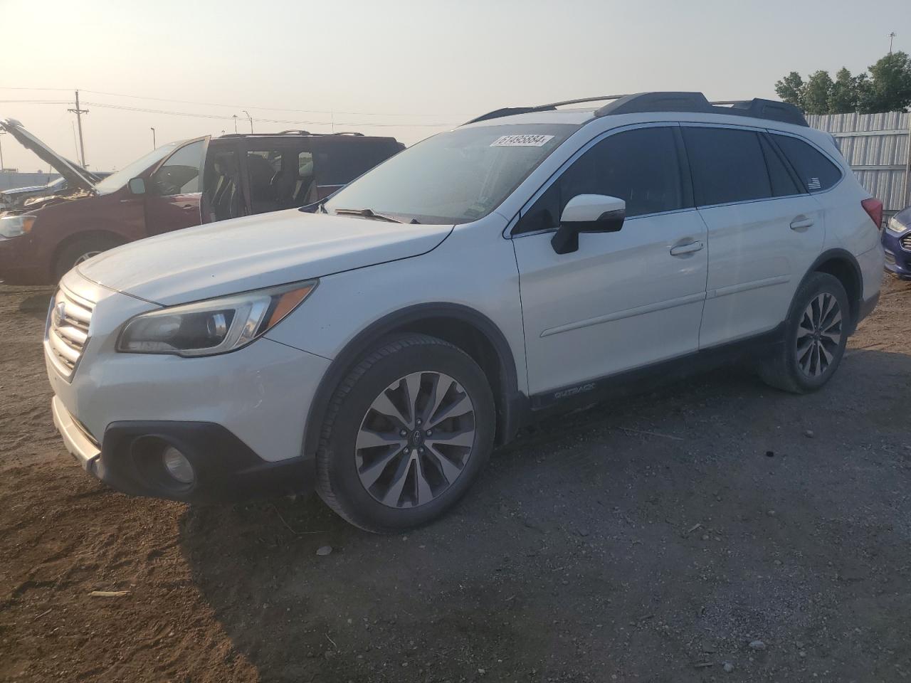 2015 Subaru Outback 3.6R Limited vin: 4S4BSENC6F3274499