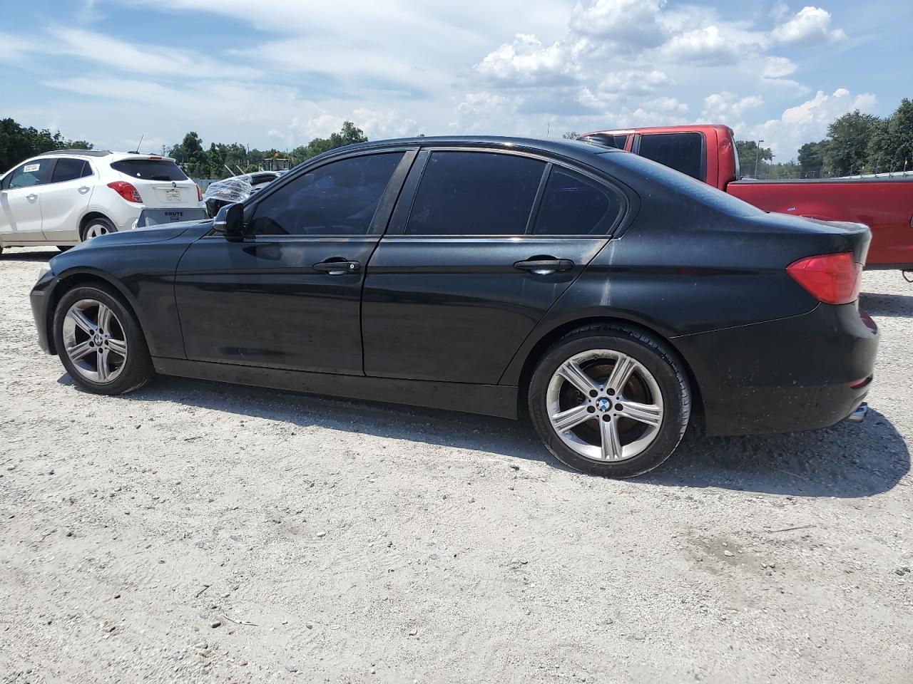 2013 BMW 328 I vin: WBA3A5C5XDF357779