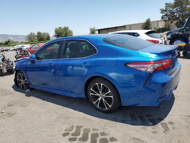 VIN 4T1B11HK3JU120799 2018 Toyota Camry, L no.2