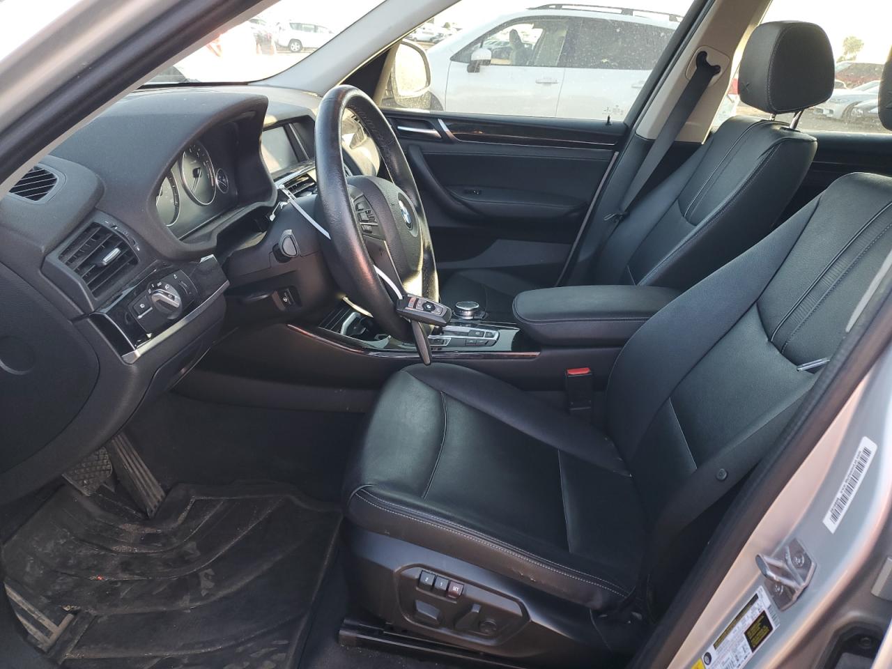 5UXWX9C53G0D68640 2016 BMW X3 xDrive28I