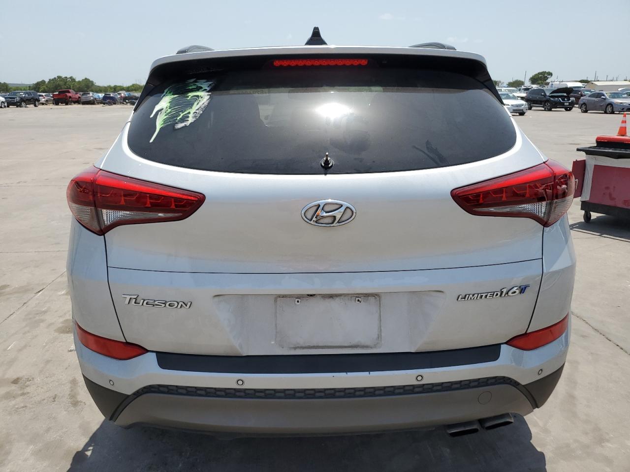 KM8J33A23GU265698 2016 Hyundai Tucson Limited