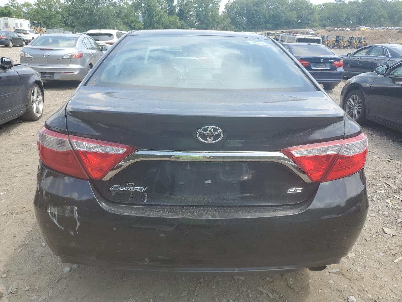 2016 Toyota Camry Le vin: 4T1BF1FK8GU559333