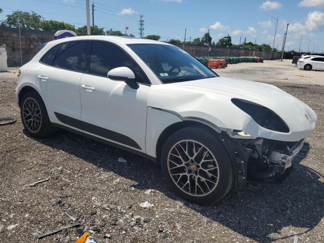 VIN WP1AA2A58JLB19162 2018 Porsche Macan no.4