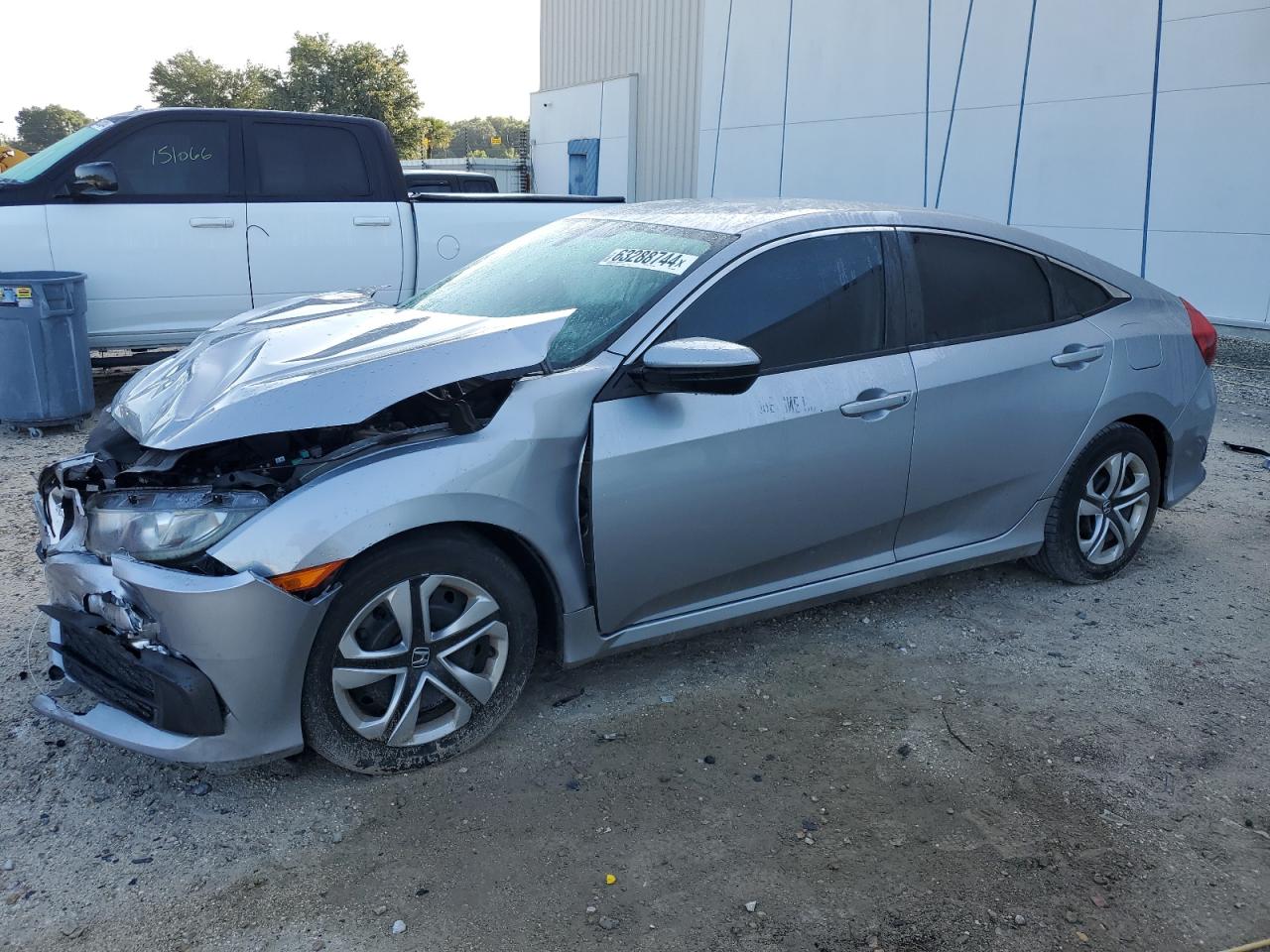 2017 Honda Civic Lx vin: 19XFC2F53HE048546