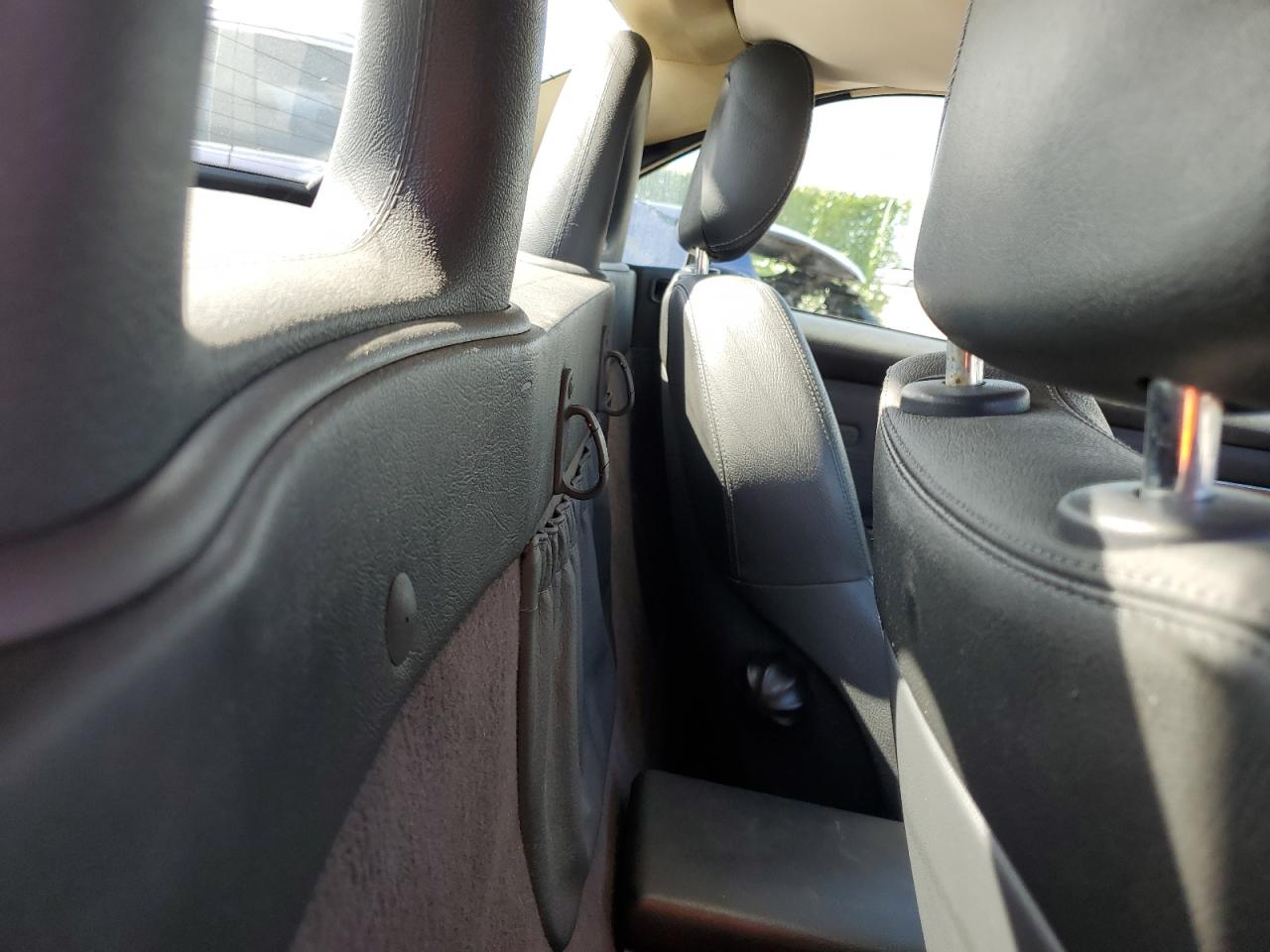 WDBKK49F44F298622 2004 Mercedes-Benz Slk 230 Kompressor