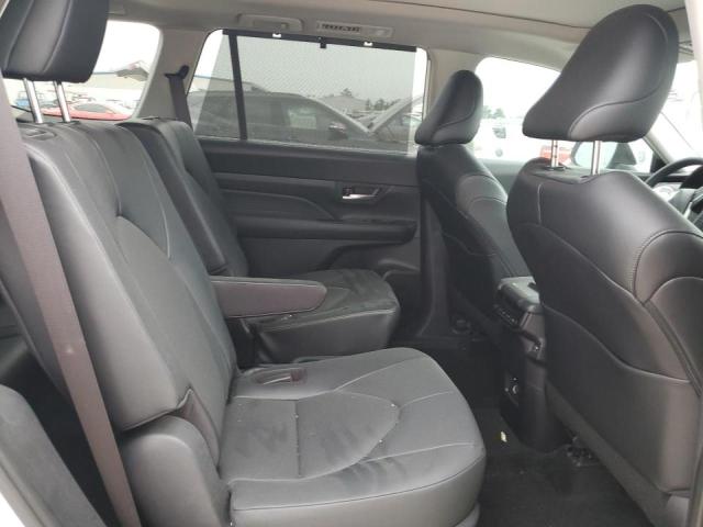 2024 TOYOTA GRAND HIGH - 5TDAAAA50RS005792