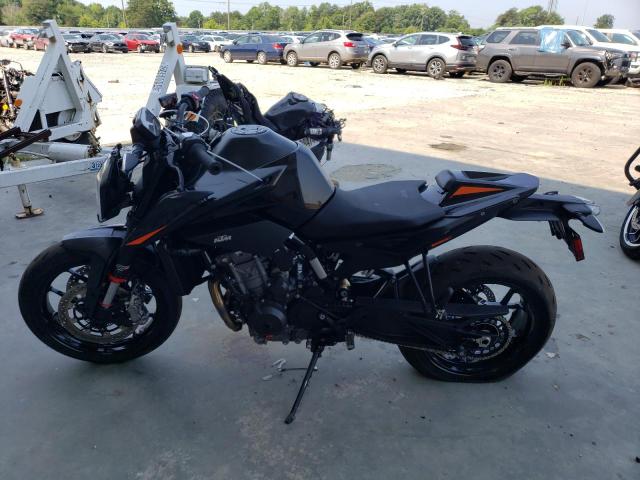 2021 KTM 890 DUKE R - VBKTU9403MM812230